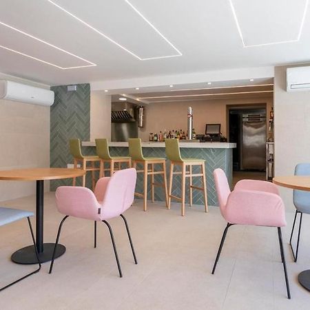 Halley Hotel & Apartments Affiliated By Melia Benidorm Esterno foto
