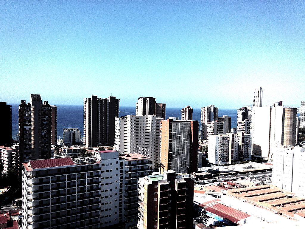 Halley Hotel & Apartments Affiliated By Melia Benidorm Esterno foto